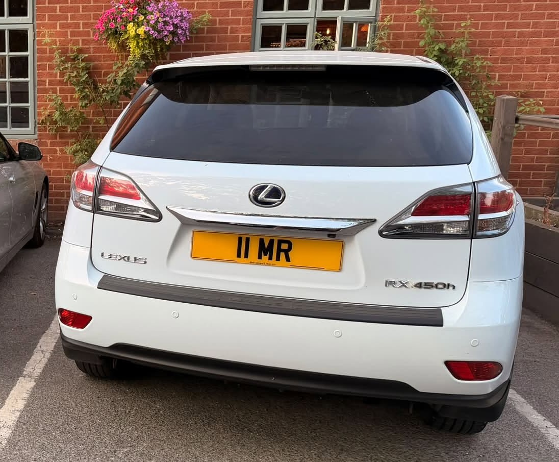 UK Number Plate 11 MR on a 2012 White Lexus Rx 450h Premier Cvt