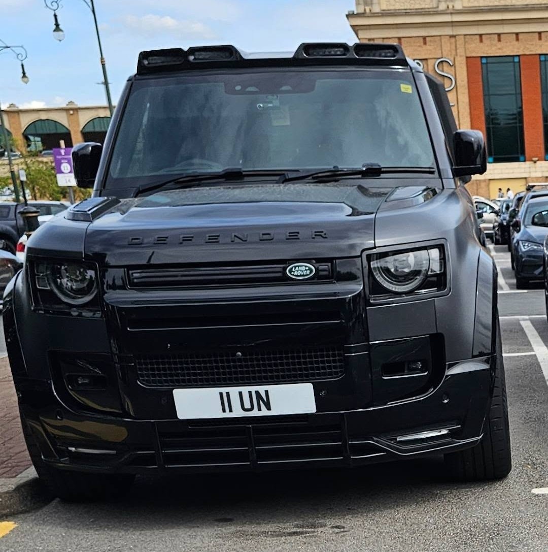 UK Number Plate 11 UN on a 2022 Grey Land Rover Defender V8 Carpathian Ed A
