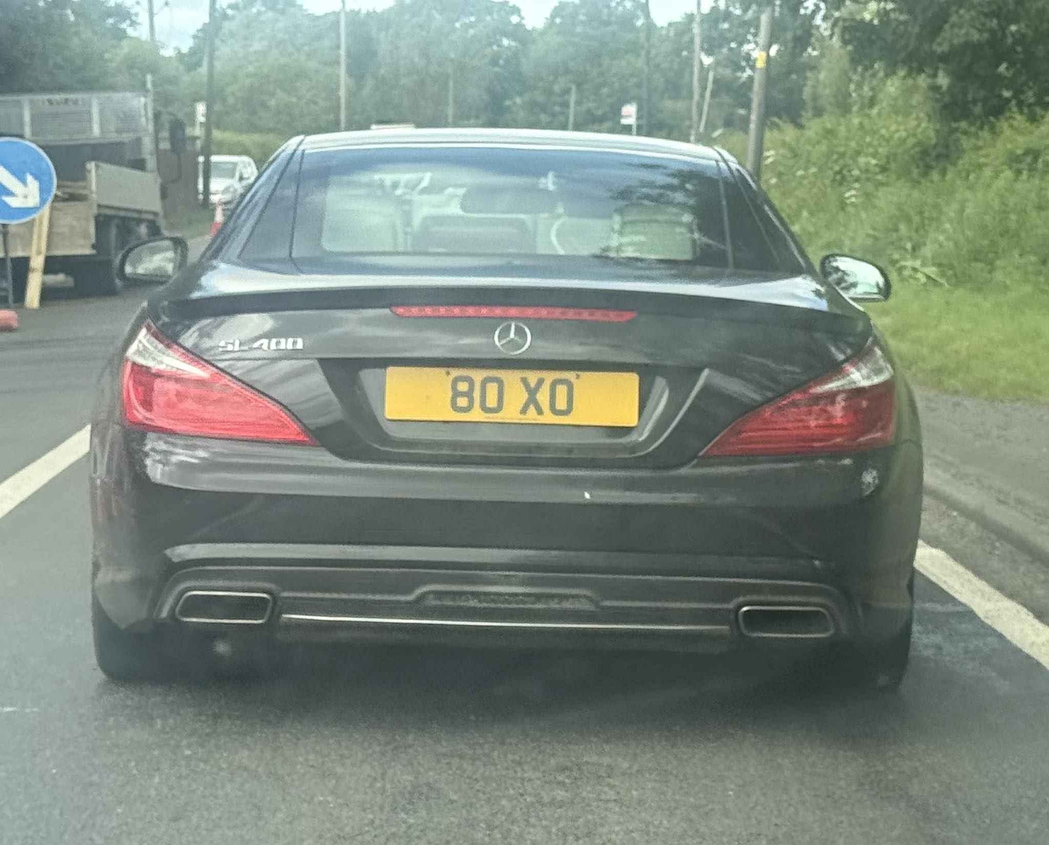 UK Number Plate 80 XO on a 2016 Black Mercedes-Benz SL