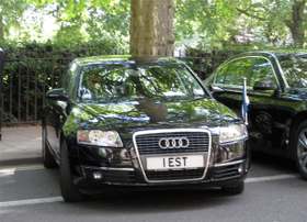 1 EST on a vehicle — Estonia diplomatic registration