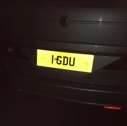 1 GDU number plate – A.W. Lymn