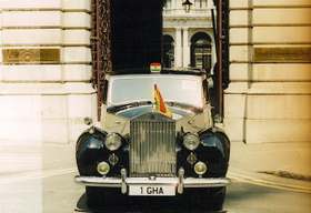 1 GHA on a vehicle — Ghana diplomatic registration
