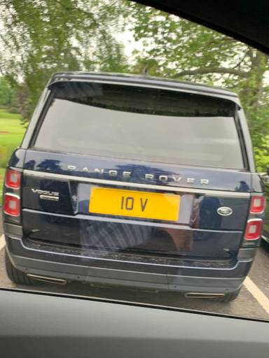 UK Number Plate 10 V