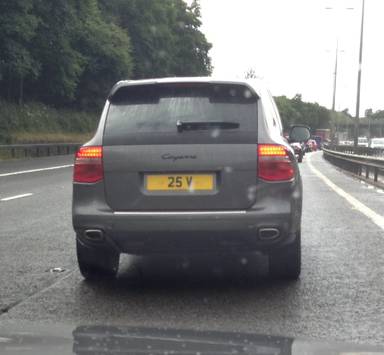 UK Number Plate 25 V