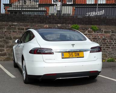 UK Number Plate 35 DW