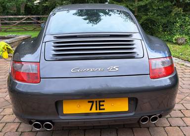 UK Number Plate 71 E