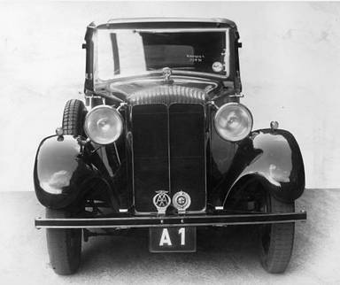 UK Number Plate A 1 on a Lanchester (Daimler) Ten
