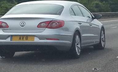 UK Number Plate AV 8