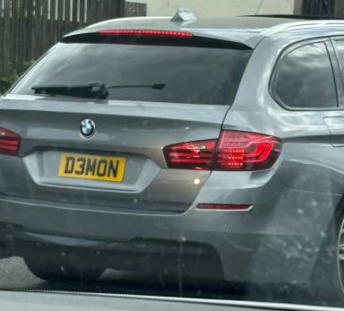 UK Number Plate D3 MON on a 2015 Grey BMW 520
