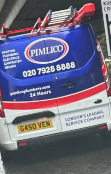 UK Number Plate G450 VEN on a 2022 White Ford Transit Custom 280 Trend Eblue