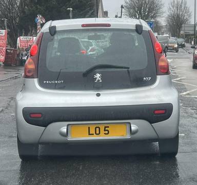UK Number Plate LO 5