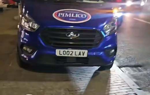 LO02 LAV number plate – Pimlico Plumbers