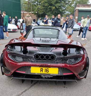 UK Number Plate R 16