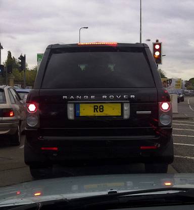 UK Number Plate R 8 on a 2024 Brown Land Rover