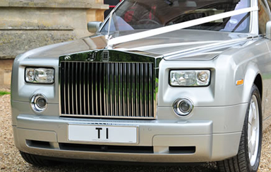 UK Number Plate T 1 on a 2017 RED Ferrari