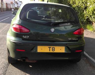 UK Number Plate T 8 on a 2014 RED Vauxhall