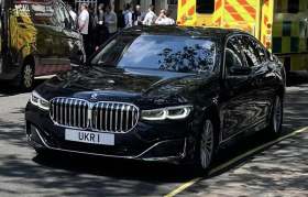 UKR 1 on a vehicle — Ukraine diplomatic registration