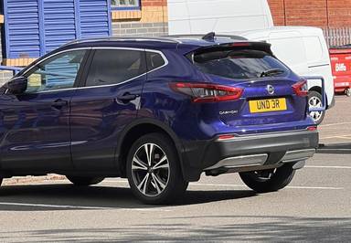 UK Number Plate UND 3R on a 2018 Blue Nissan Qashqai