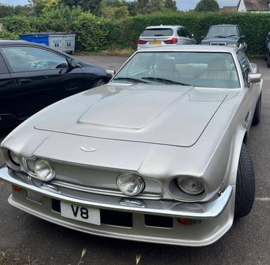 UK Number Plate V 8