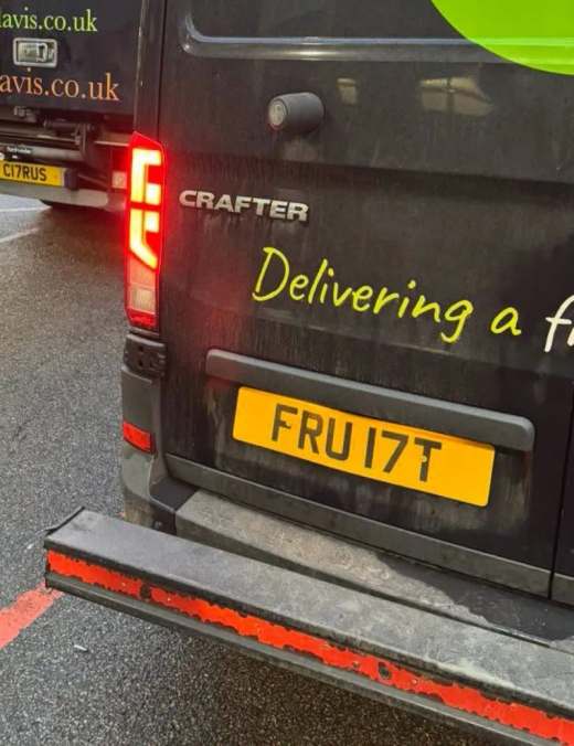 FRU 17T number plate – K.D. Davis & Sons