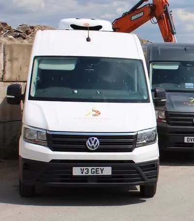 V3 GEY number plate – K.D. Davis & Sons