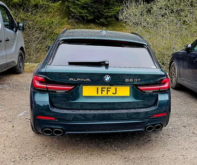 UK Number Plate 1 FFJ on a 2024 Green BMW Alpina