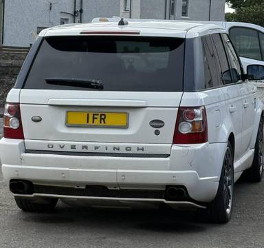 UK Number Plate 1 FR on a 2007 White Land Rover Range Rover Sport