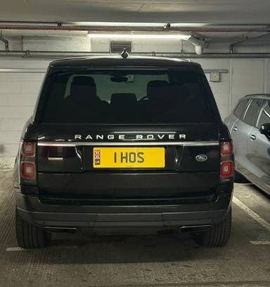 UK Number Plate 1 HOS on a 2019 Black Land Rover Range Rover