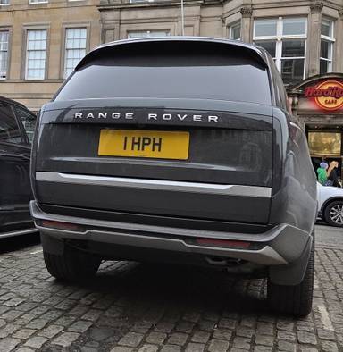 UK Number Plate 1 HPH on a 2025 Green Land Rover Range Rover Autobio Mhev Auto