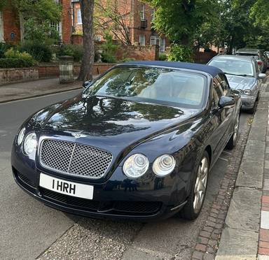 UK Number Plate 1 HRH on a 2007 Blue Bentley Continental