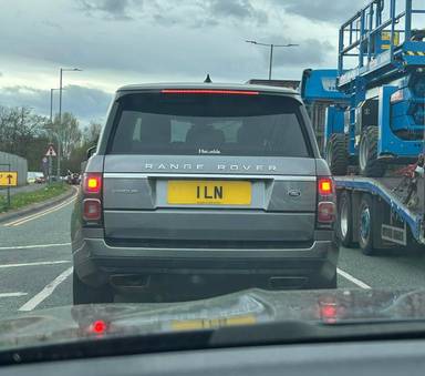 UK Number Plate 1 LN on a 2020 Grey Land Rover Range Rover
