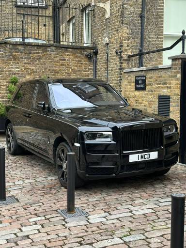 UK Number Plate 1 MCD on a 2019 Black Rolls Royce Cullinan V12 Auto