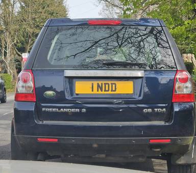 UK Number Plate 1 NDD on a 2008 Blue Land Rover Freelander