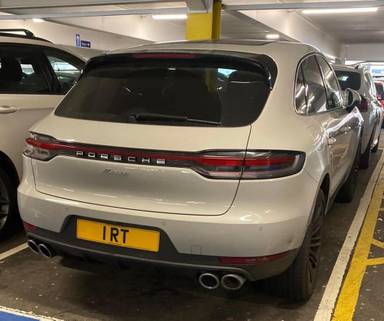 UK Number Plate 1 RT on a 2019 Grey Porsche Macan