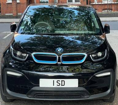 UK Number Plate 1 SD on a 2018 Black BMW I3