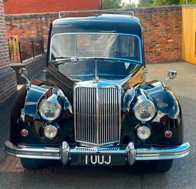 UK Number Plate 1 UUJ on a 1959 Black Armstrong Siddeley