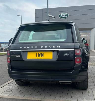 UK Number Plate 1 WM on a 2019 Grey Land Rover Range Rover