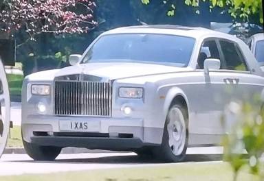 UK Number Plate 1 XAS on a 2007 Silver Rolls Royce Phantom