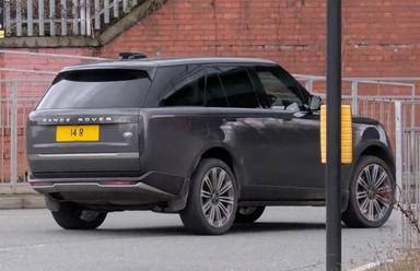 UK Number Plate 14 R on a 2022 Grey Land Rover Range Rover Autobio D Mhev A