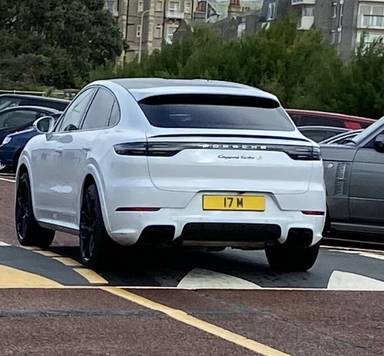 UK Number Plate 17 M on a 2019 White Porsche Cayenne