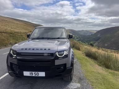 UK Number Plate 19 SO on a 2021 Grey Land Rover Defender Hard Top Se D Mhev A