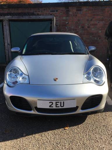 UK Number Plate 2 EU on a 2005 Silver Porsche 911