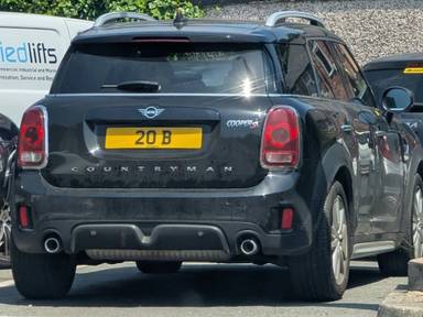 UK Number Plate 20 B on a 2019 Black Mini Countryman