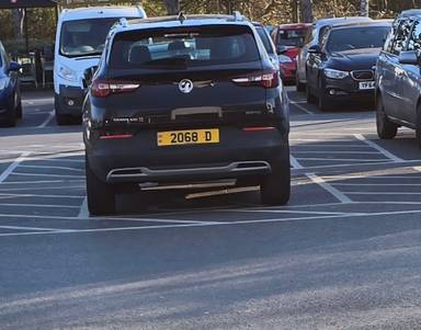 UK Number Plate 2068 D on a 2019 Black Vauxhall Grandland X Business Ed Nav T