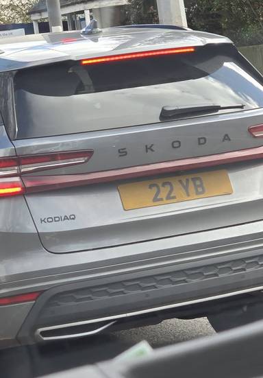 UK Number Plate 22 YB on a 2024 Grey Skoda
