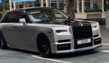 UK Number Plate 23 EO on a 2018 Silver Rolls Royce Phantom