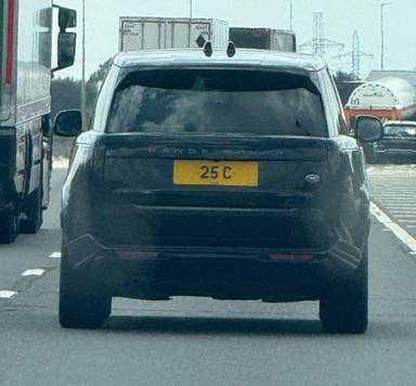 UK Number Plate 25 C on a 2025 Black Land Rover Range Rover Se D Mhev Auto