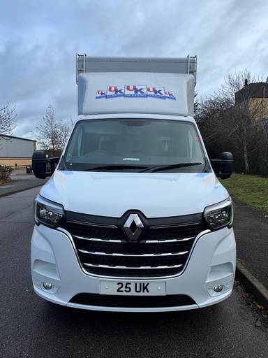 UK Number Plate 25 UK on a 2024 White Renault Trucks Master 35 Lwb