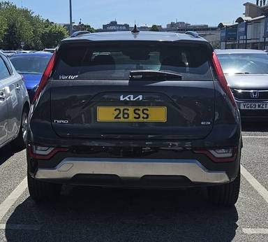 UK Number Plate 26 SS on a 2024 Grey KIA Niro 4 Hev S-A