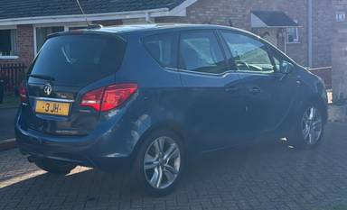 UK Number Plate 3 JH on a 2016 Blue Vauxhall Meriva